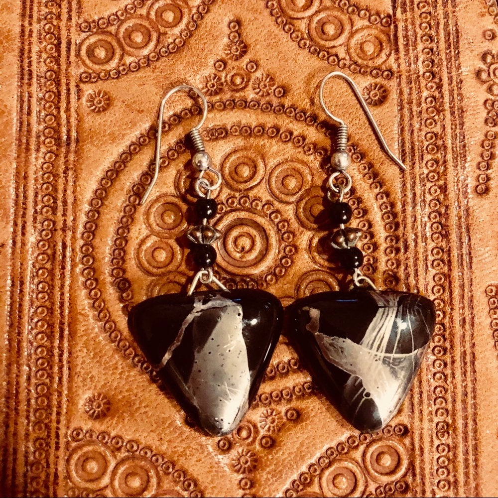 3/$15 - Stone dangle earrings